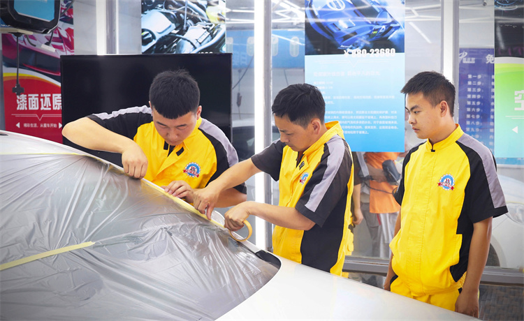 學汽車美容好就業嗎？